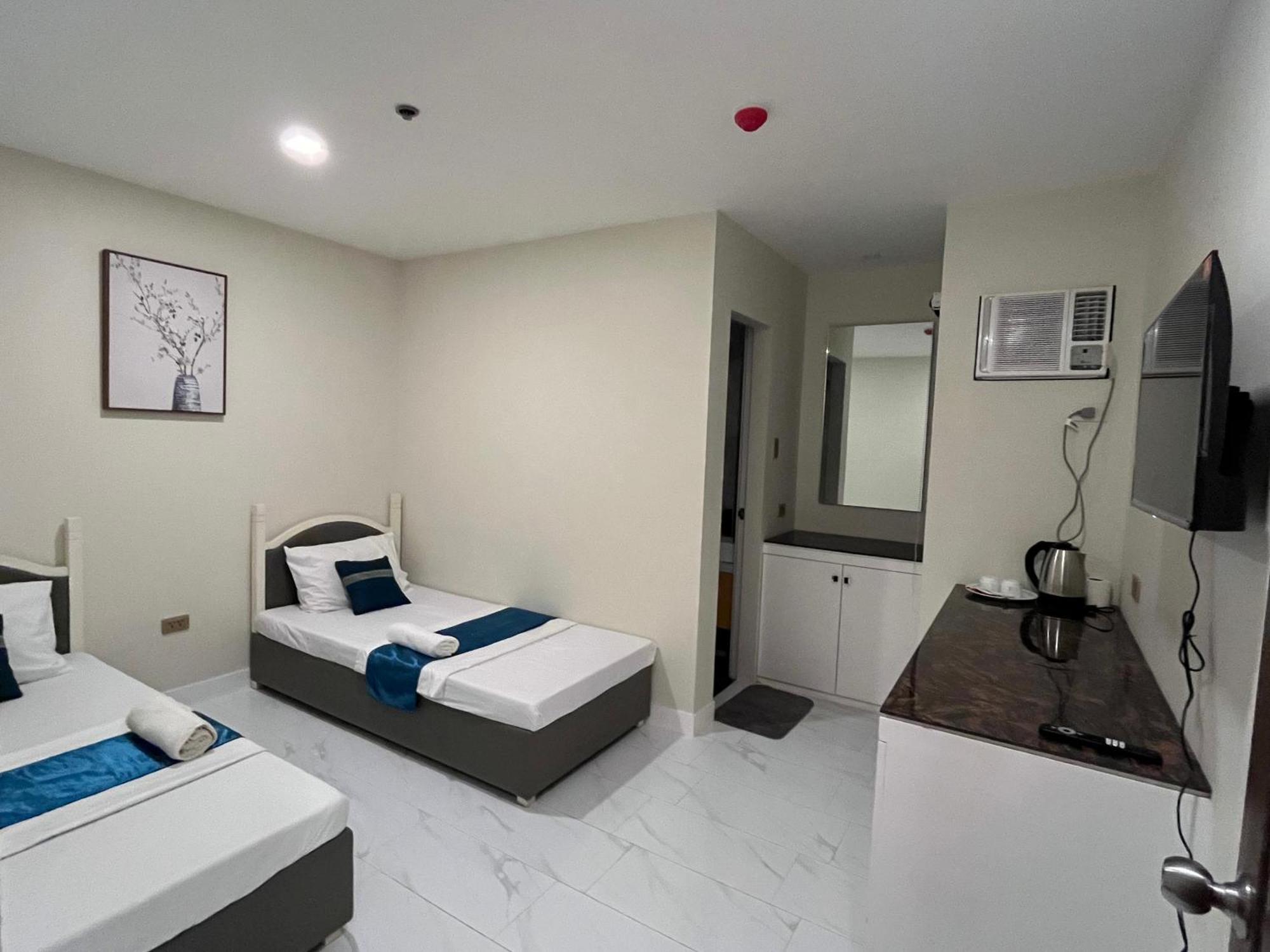 717 Residences Iloilo Zewnętrze zdjęcie